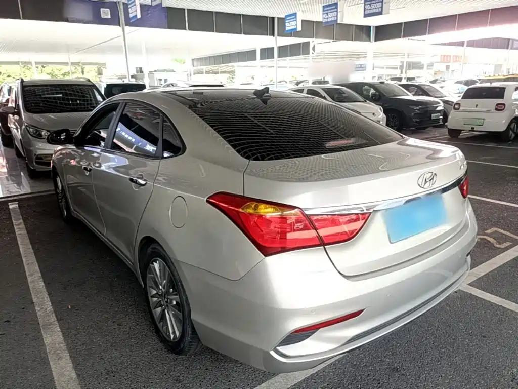 Hyundai Mistra — миниатюра 5