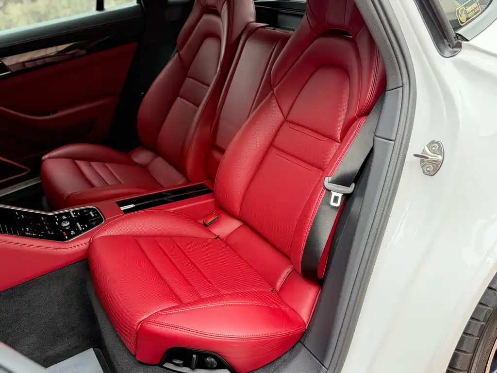 Porsche Panamera — миниатюра 21