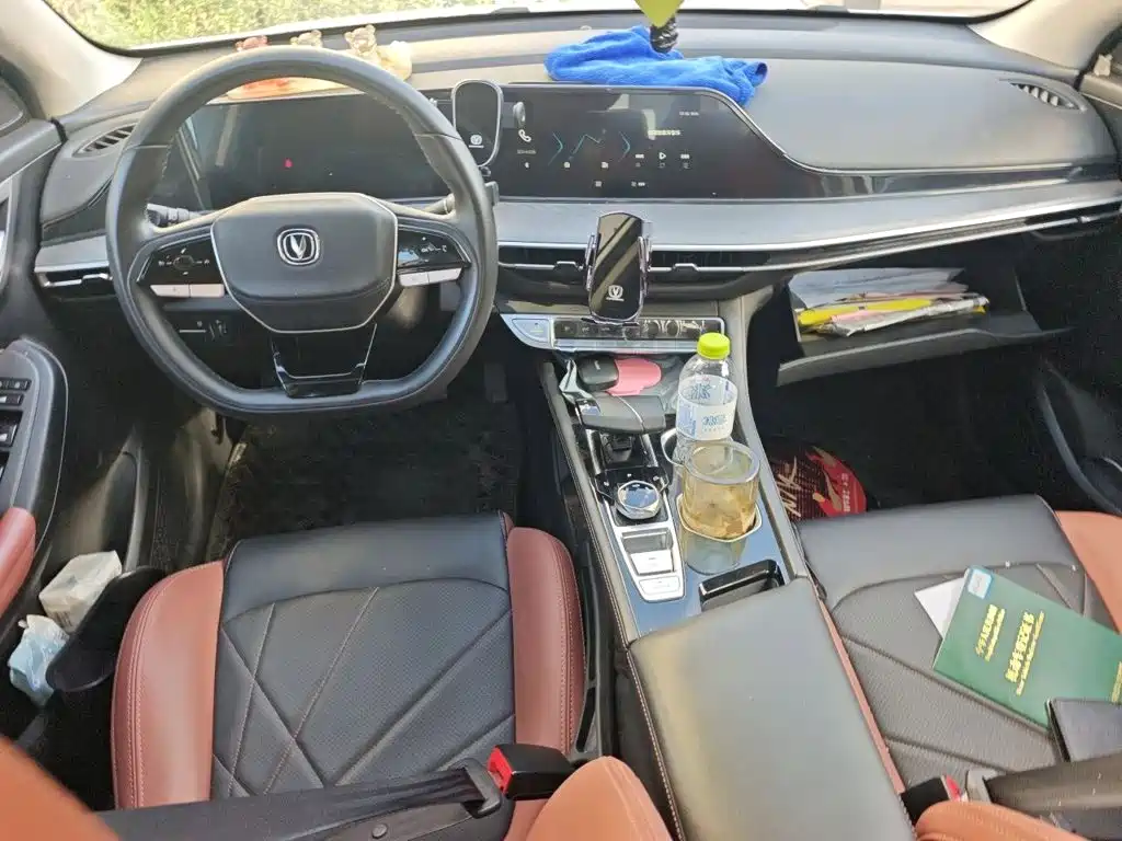 Changan Eado — миниатюра 5