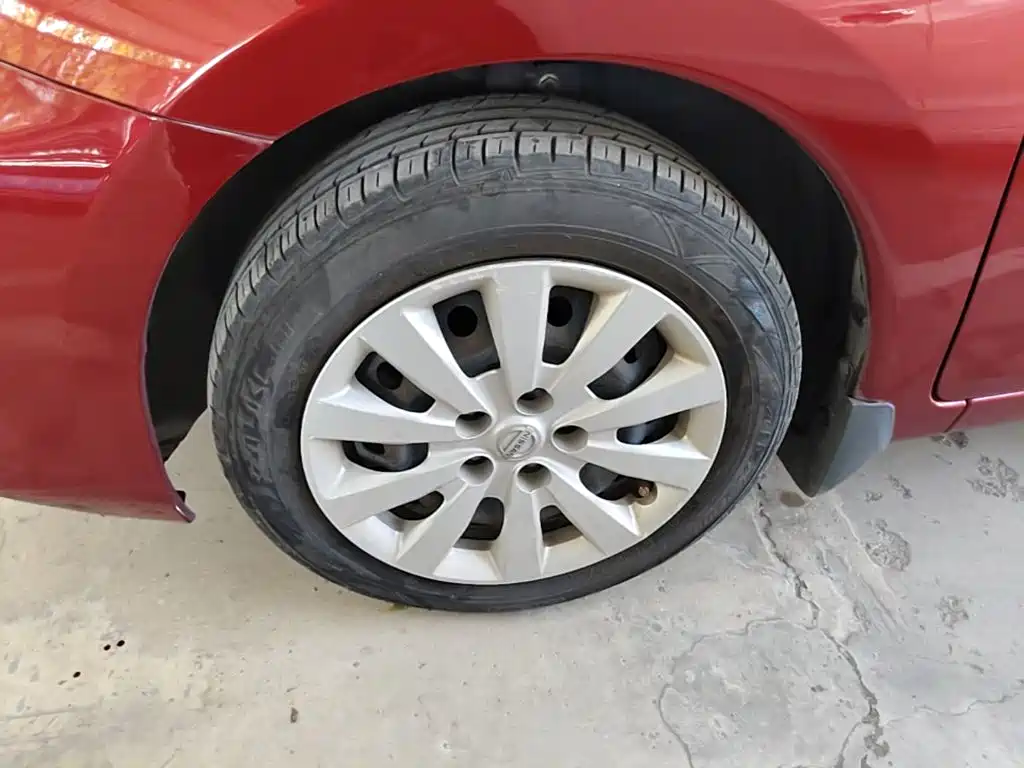 Nissan Tiida — миниатюра 23