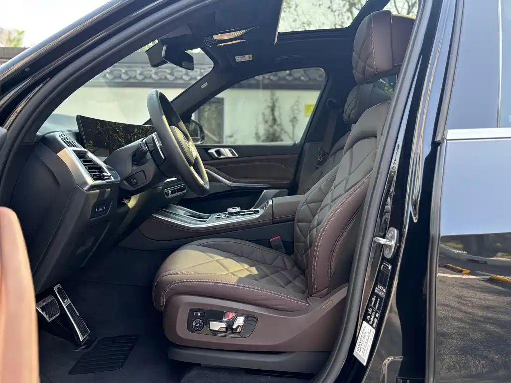 BMW X5 — миниатюра 11