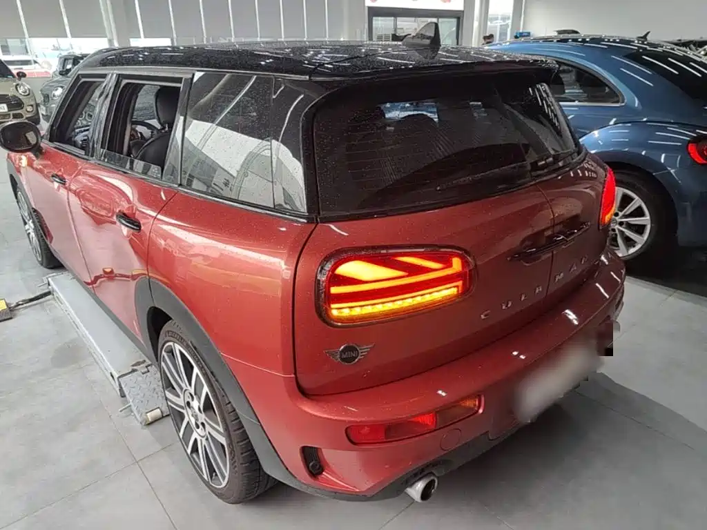 MINI Mini Clubman — миниатюра 5
