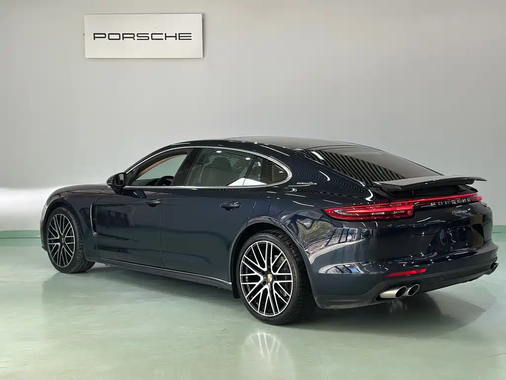 Porsche Panamera — миниатюра 30