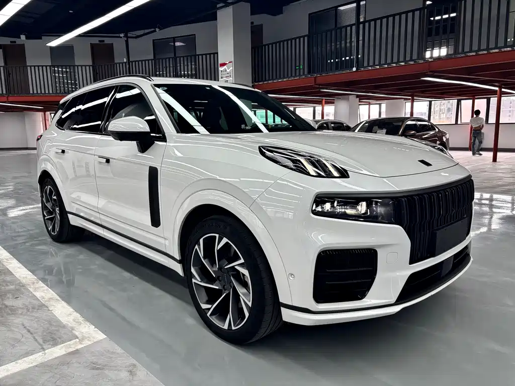 Lynk & Co 09 EM-P — миниатюра 3