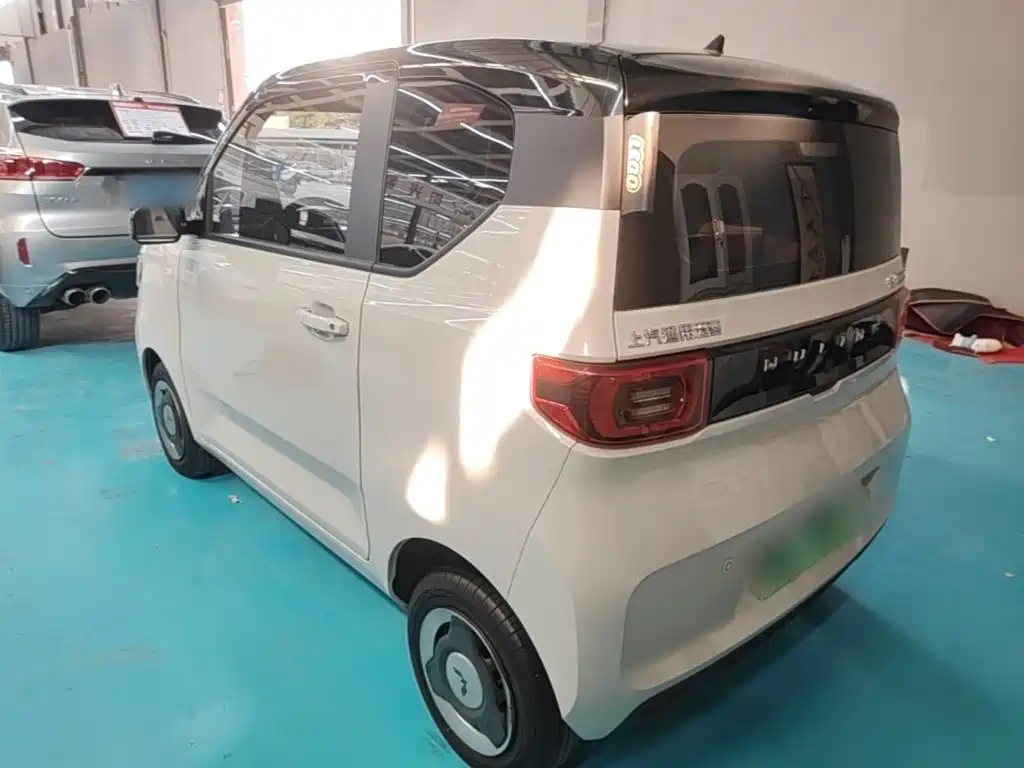 Wuling MINIEV — миниатюра 5