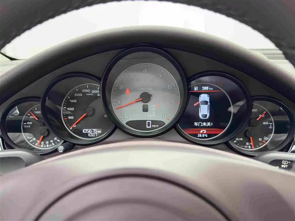 Porsche Panamera — миниатюра 18