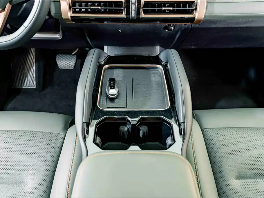 iCAR iCAR 03 — миниатюра 13