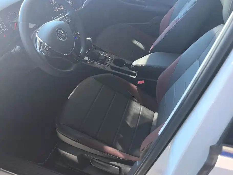 Volkswagen Bora — миниатюра 9