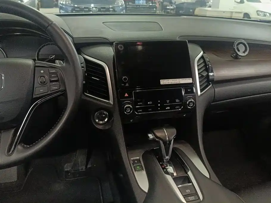 Honda Avancier — миниатюра 13