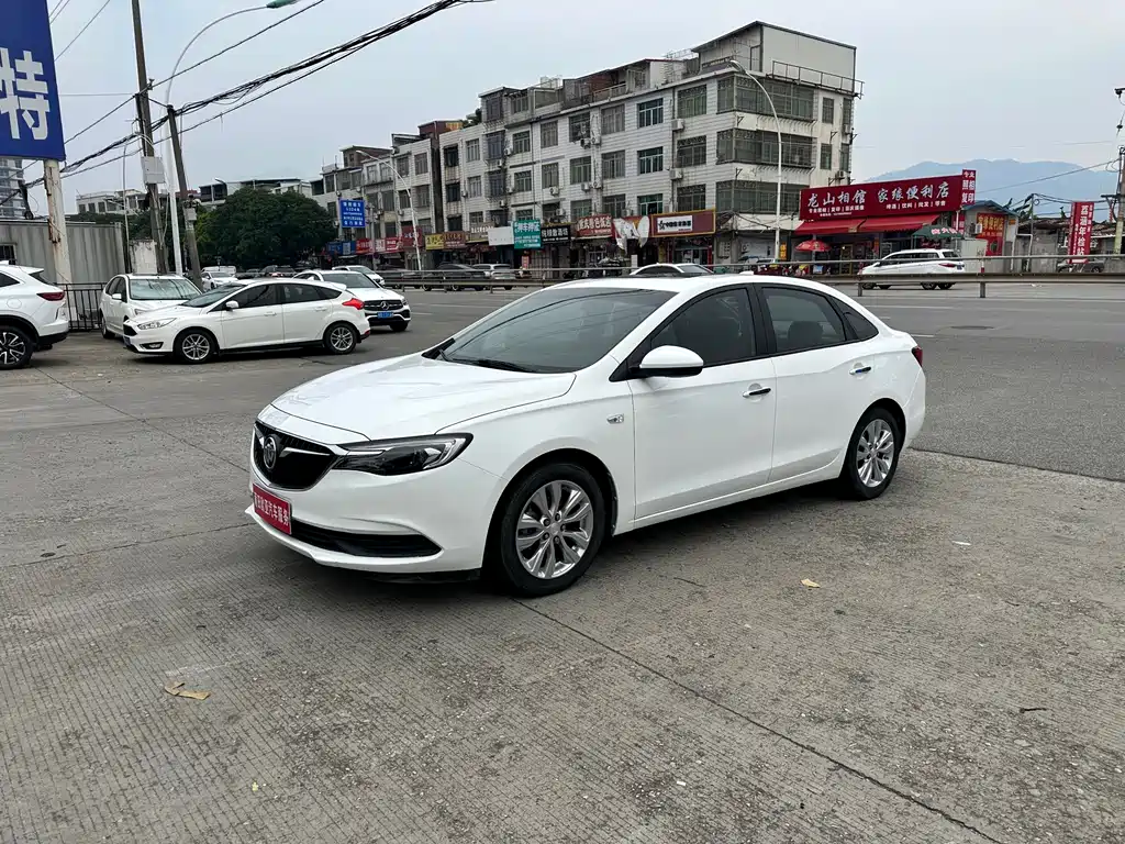Buick Excelle — миниатюра 2