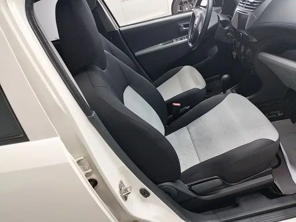 Suzuki Alto — миниатюра 25