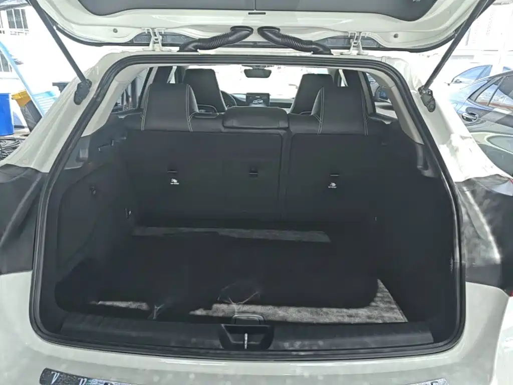 Mercedes-Benz GLA — миниатюра 19