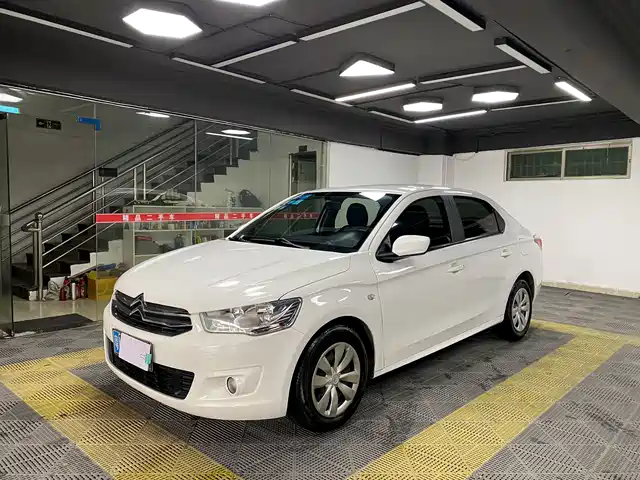 Citroen Elysee