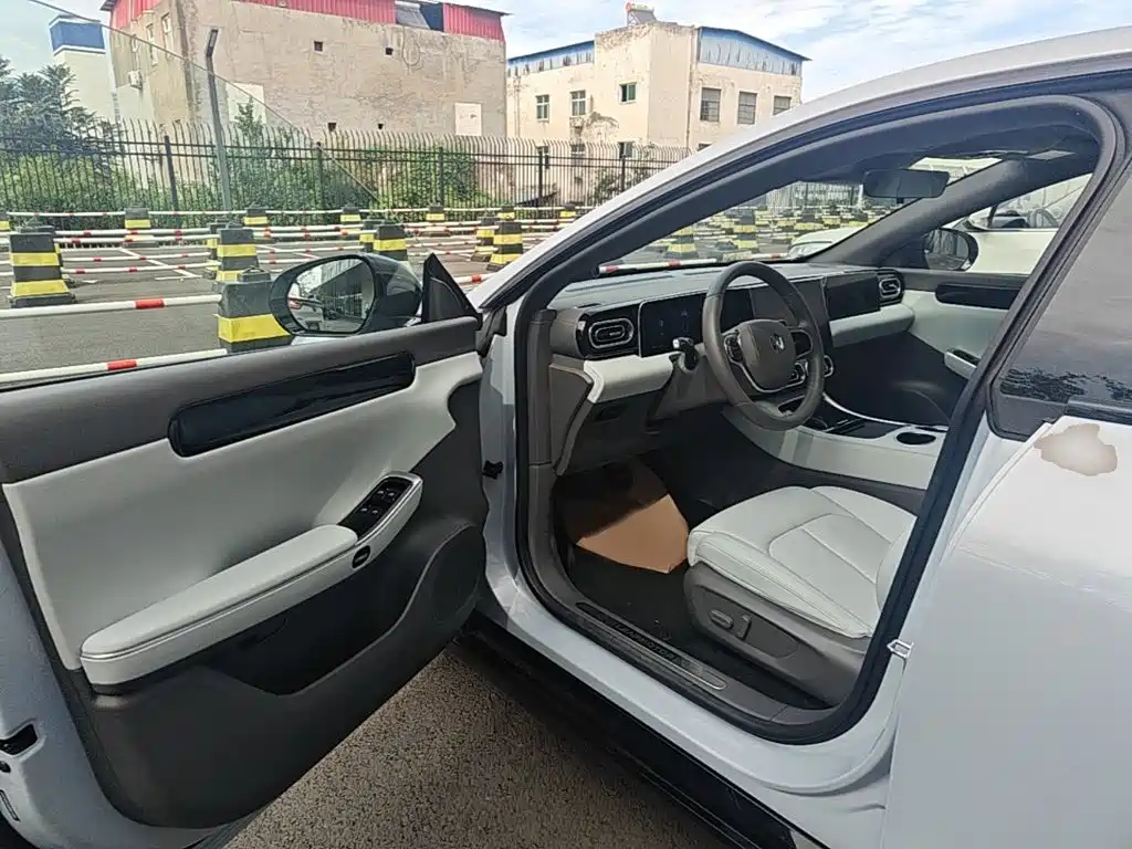 Leapmotor Leapmotor C01 — миниатюра 14