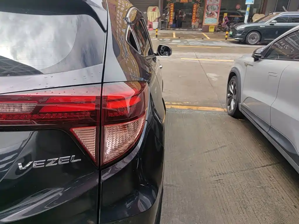 Honda Vezel — миниатюра 8