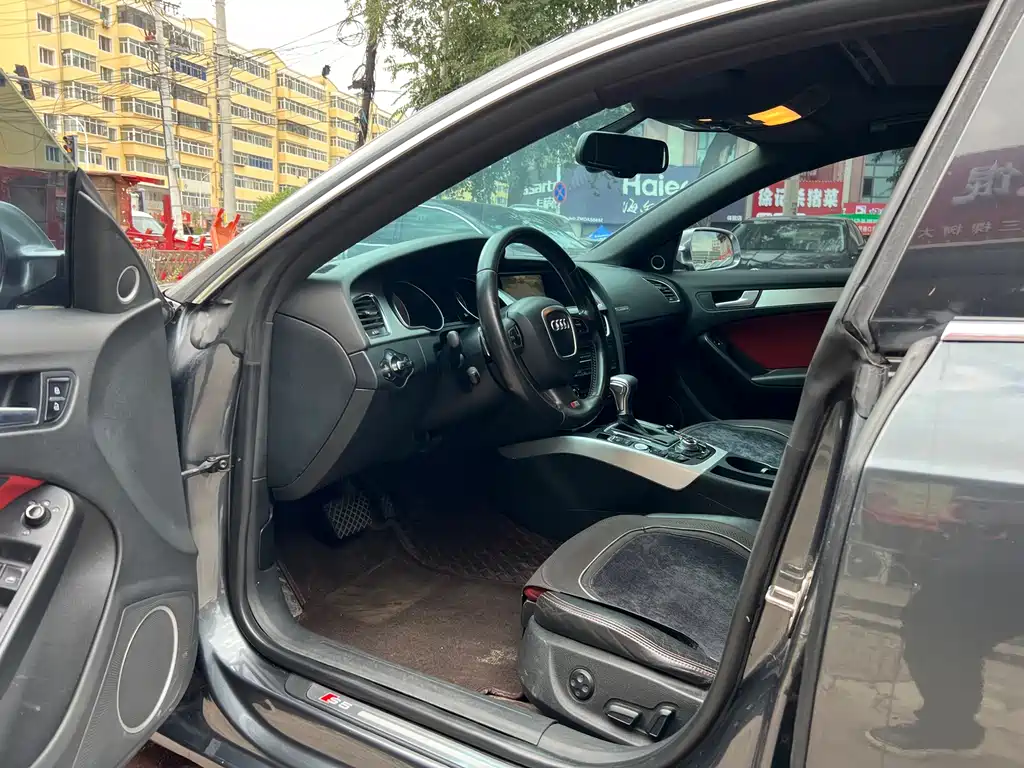 Audi S5 — миниатюра 7