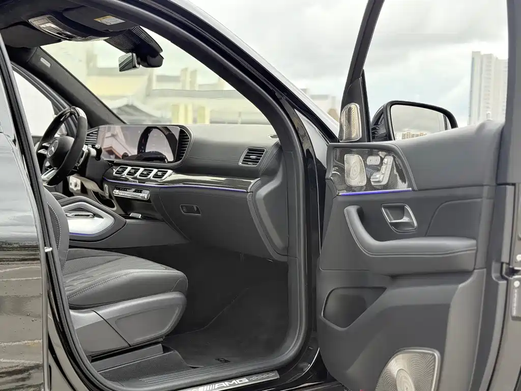 Mercedes-Benz GLS AMG — миниатюра 6
