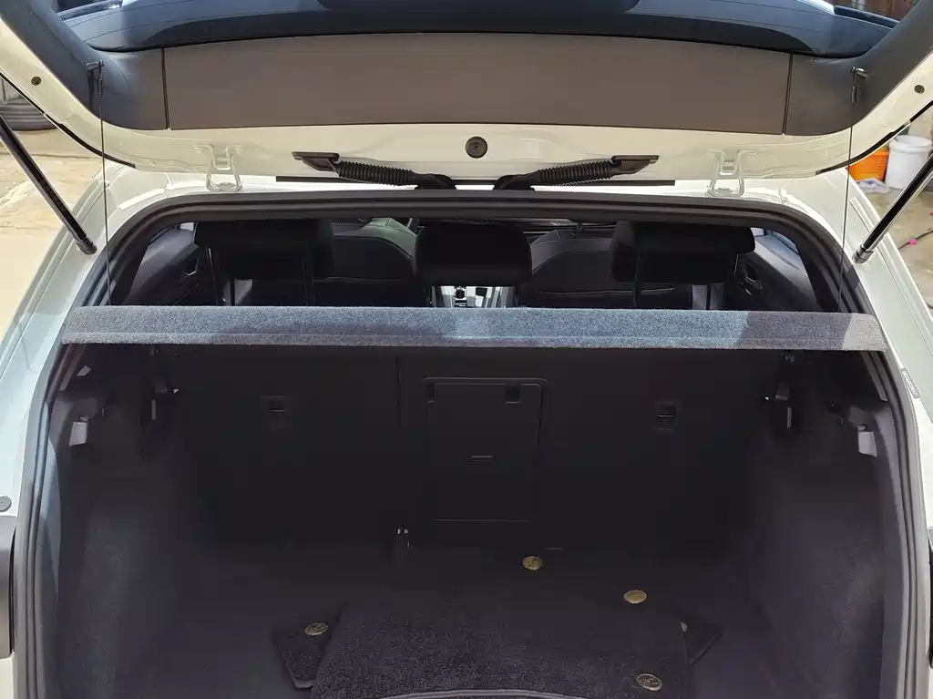 Volkswagen Golf — миниатюра 11