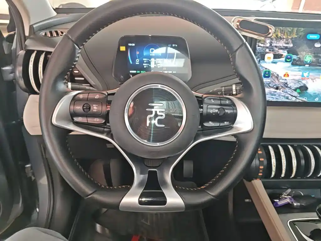 BYD Yuan Plus — миниатюра 11