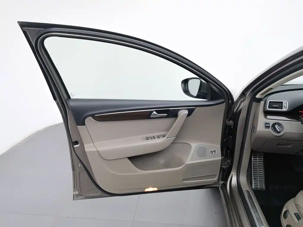 Volkswagen Magotan — миниатюра 8