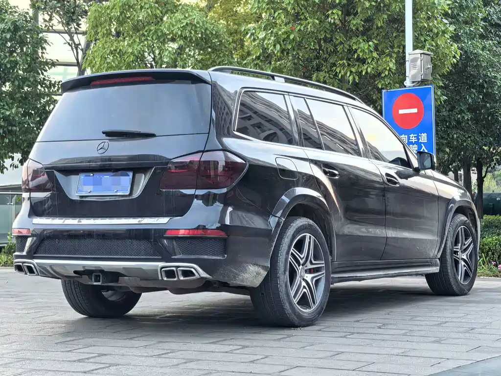 Mercedes-Benz GL-Class — миниатюра 14