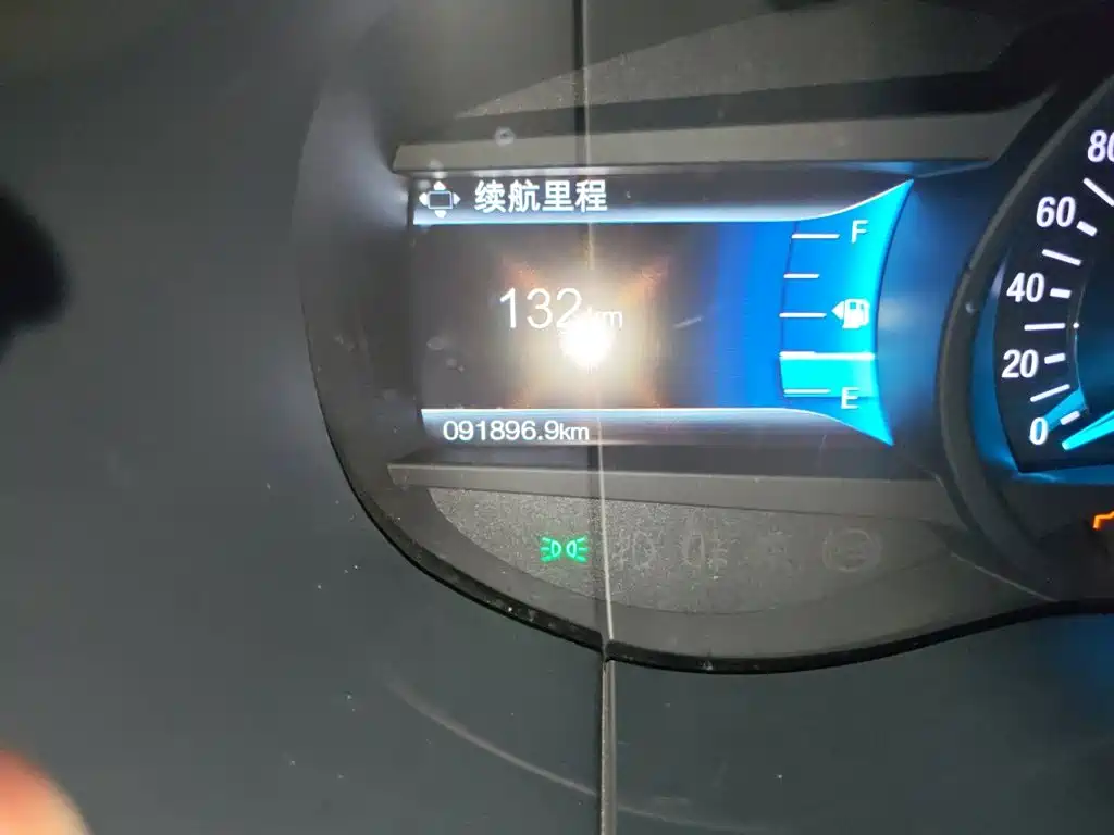 Ford Edge — миниатюра 8