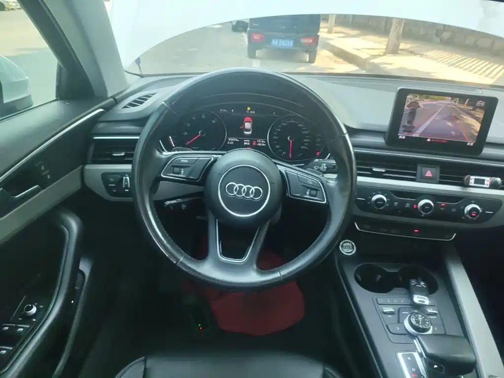 Audi A4L — миниатюра 11