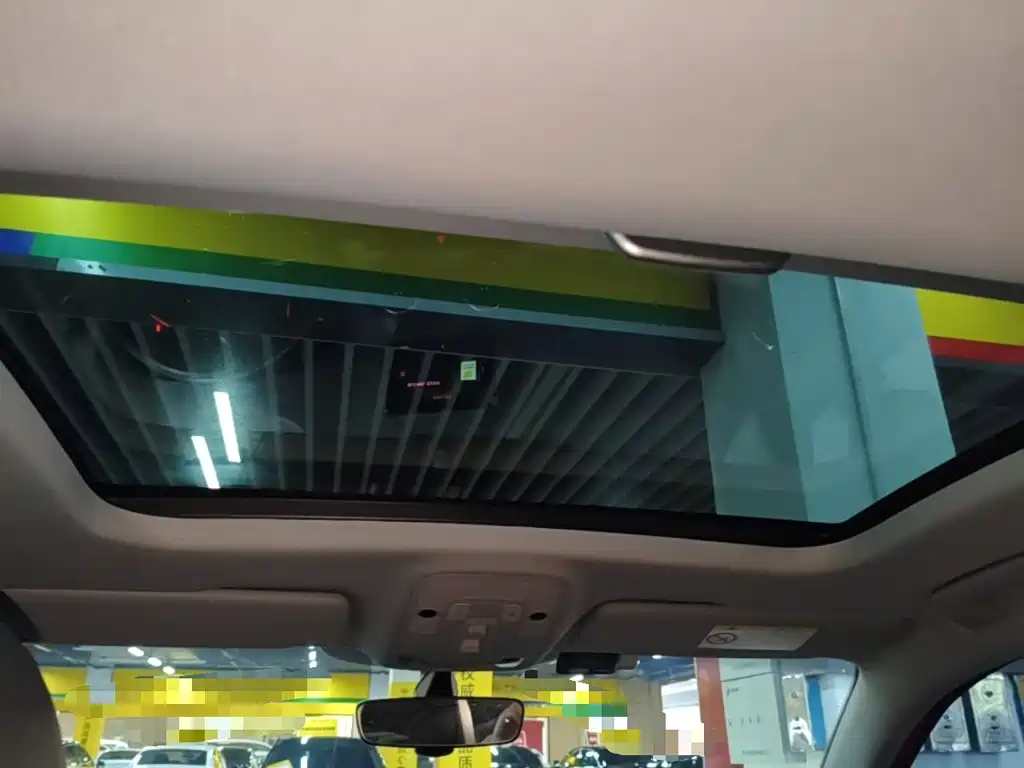 Audi Q2L — миниатюра 18