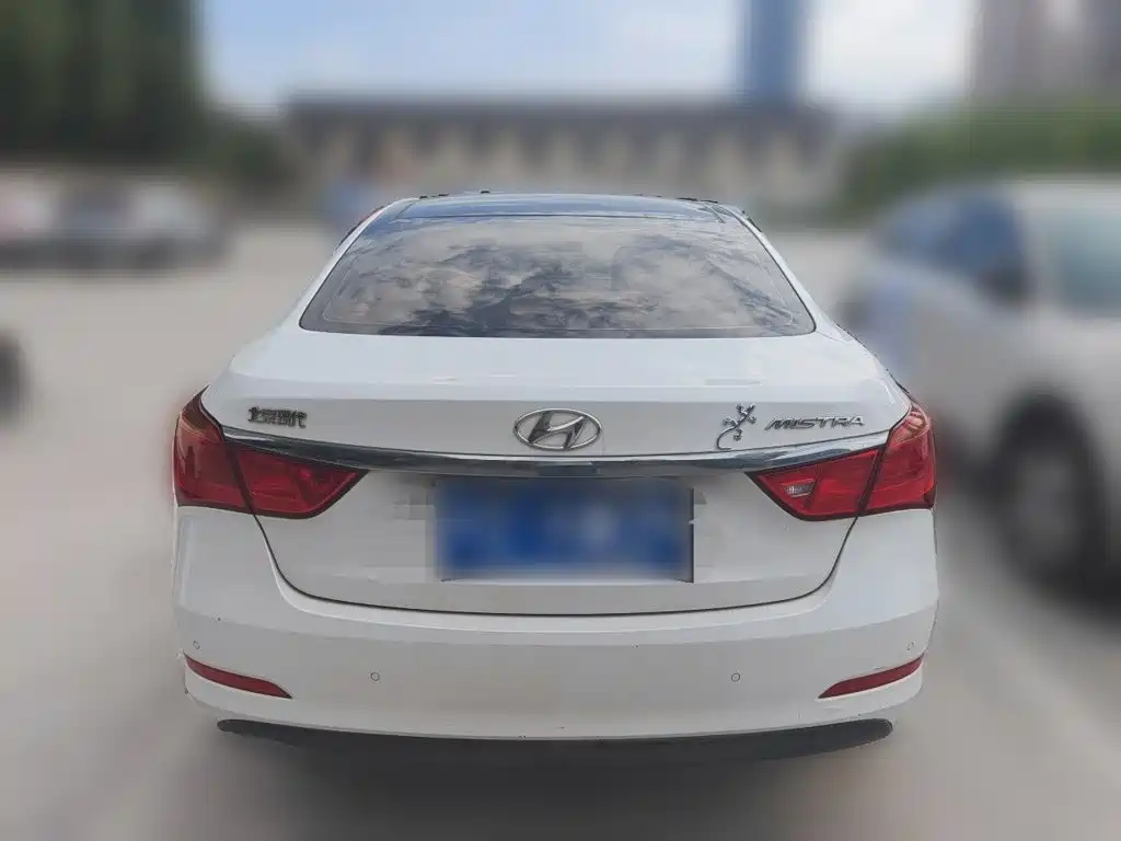 Hyundai Mistra — миниатюра 3
