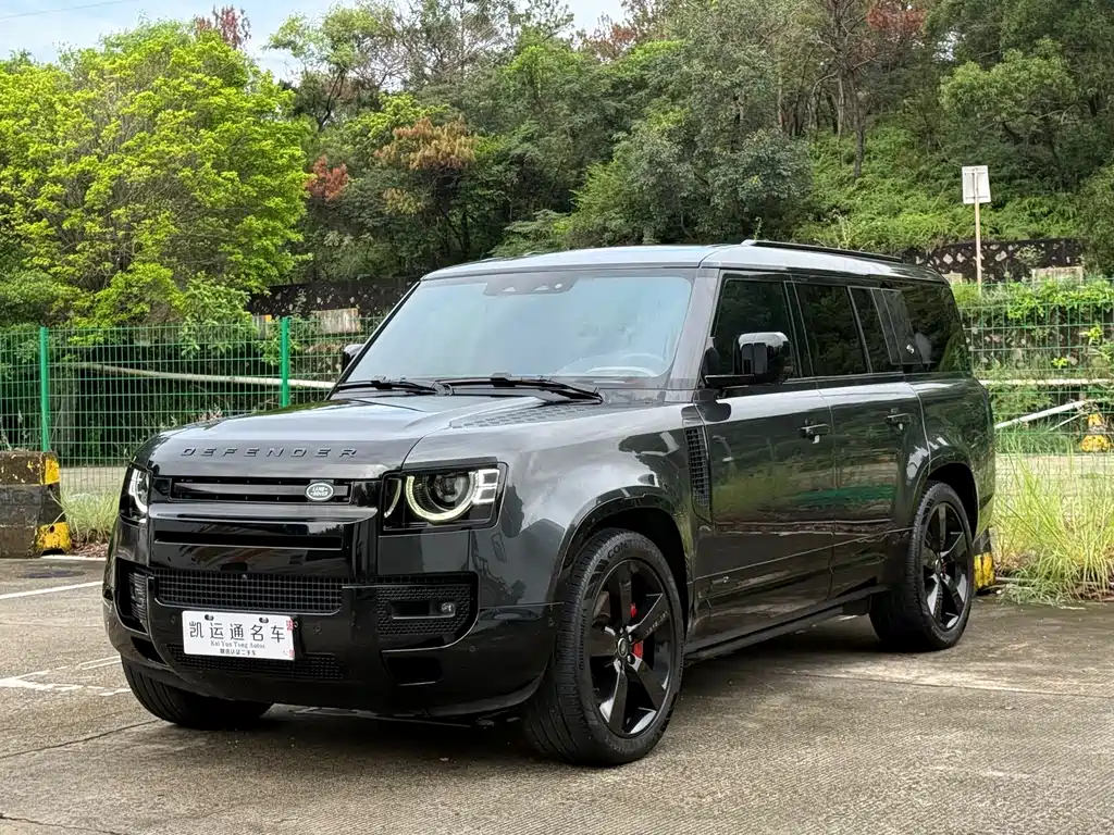 Land Rover Defender — миниатюра 2