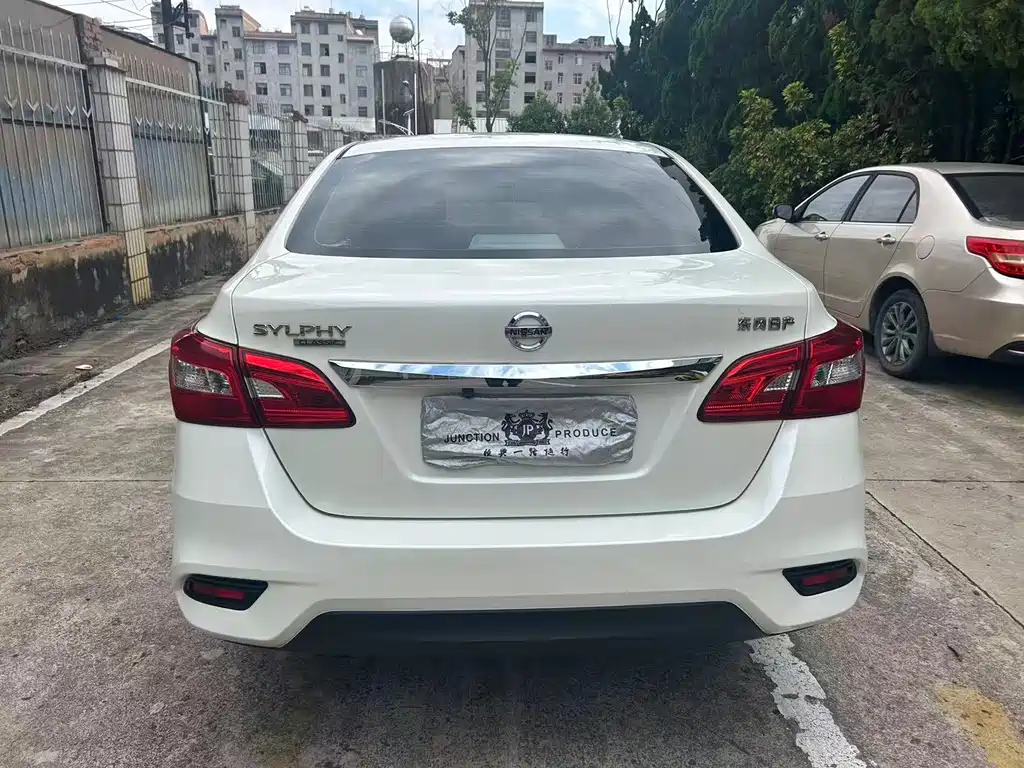Nissan Sylphy — миниатюра 8