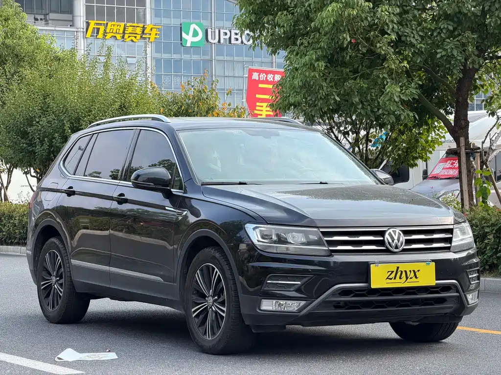 Volkswagen Tiguan L — миниатюра 3