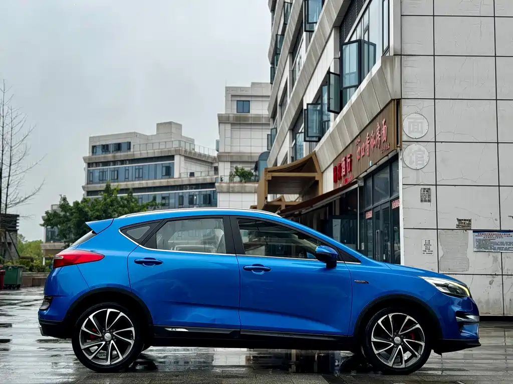 Geely Emgrand GS — миниатюра 5