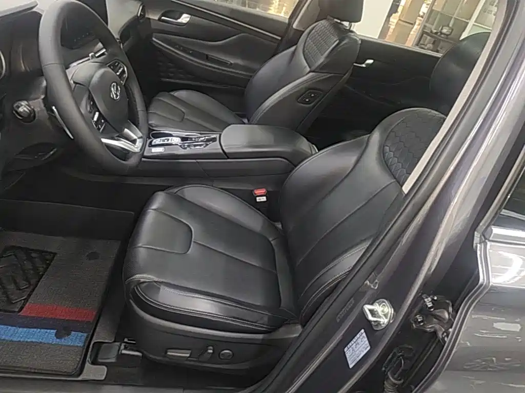 Hyundai Santa Fe — миниатюра 15