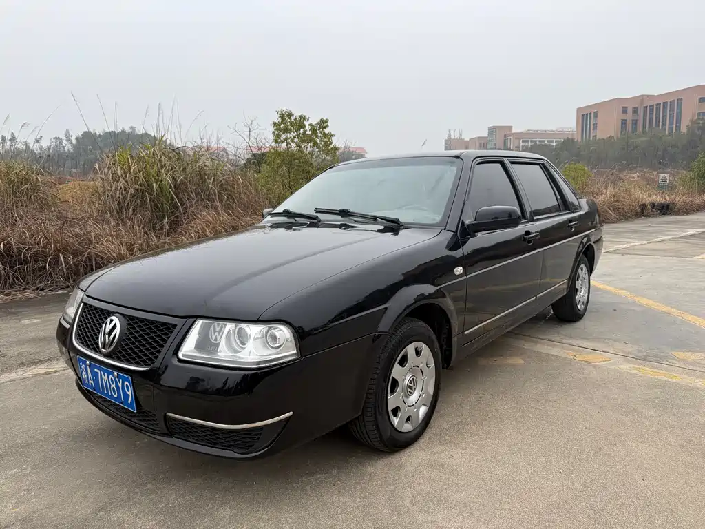 Volkswagen Santana Vista 2012