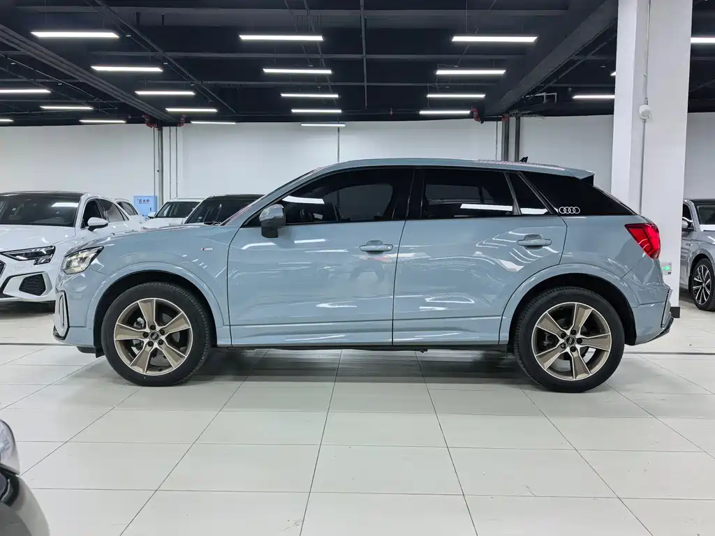 Audi Q2L — миниатюра 7