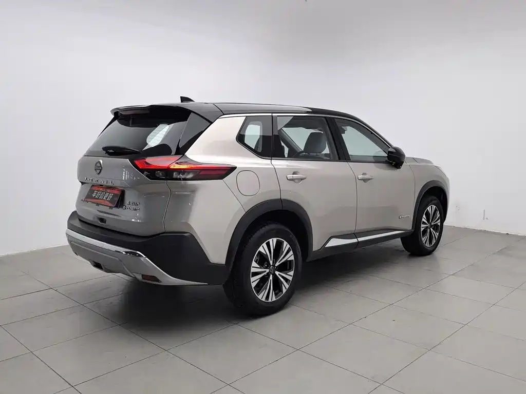 Nissan X-Trail — миниатюра 2