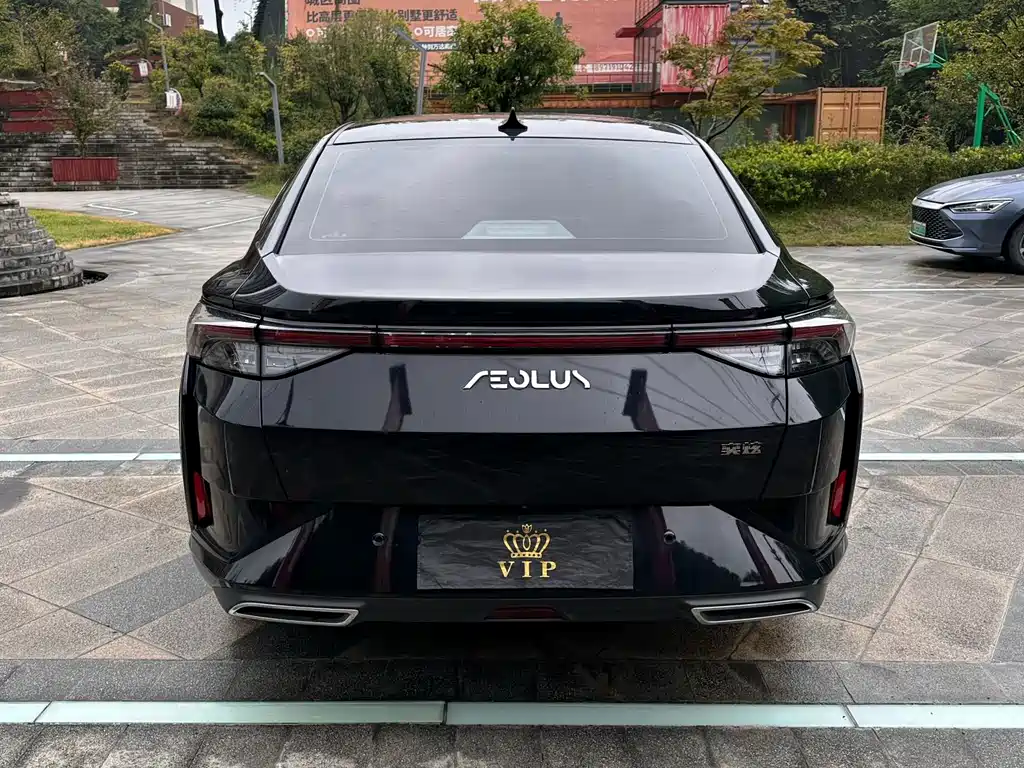 Aeolus Yixuan — миниатюра 4