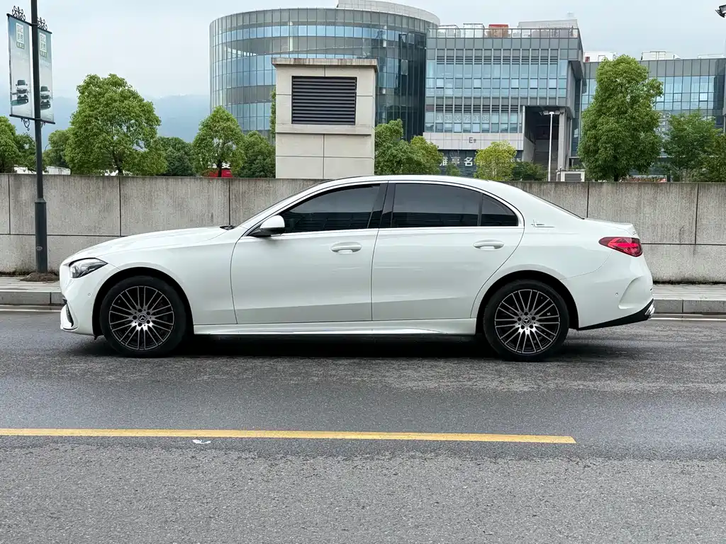 Mercedes-Benz C-Class C 2024 C 260 L Sport