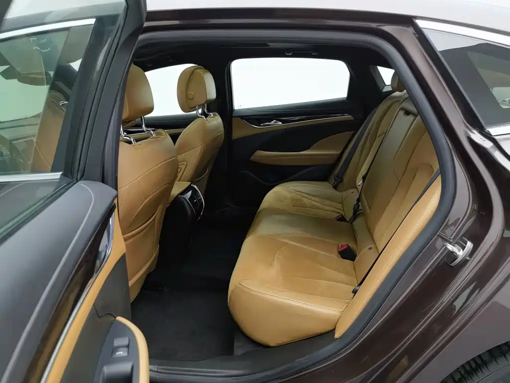 Buick LaCrosse — миниатюра 15