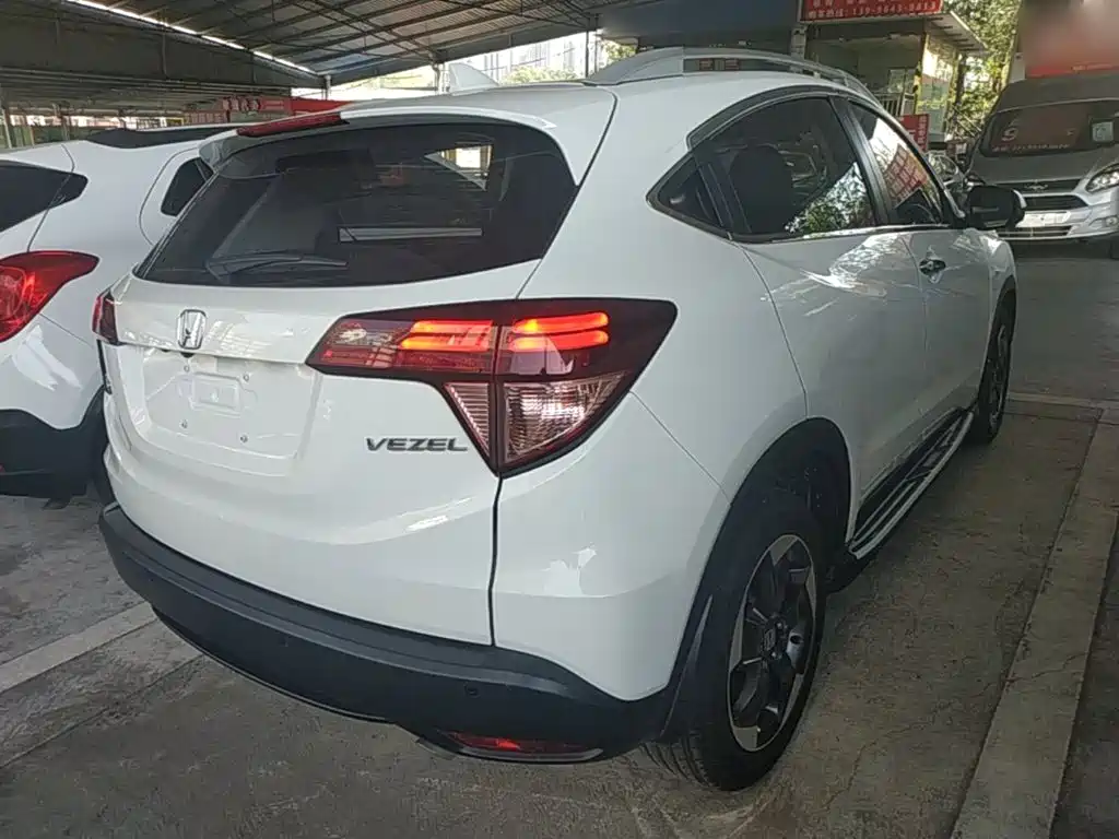 Honda Vezel — миниатюра 7