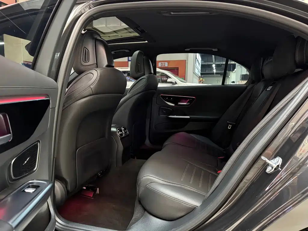 MERCEDES-BENZ C CLASS