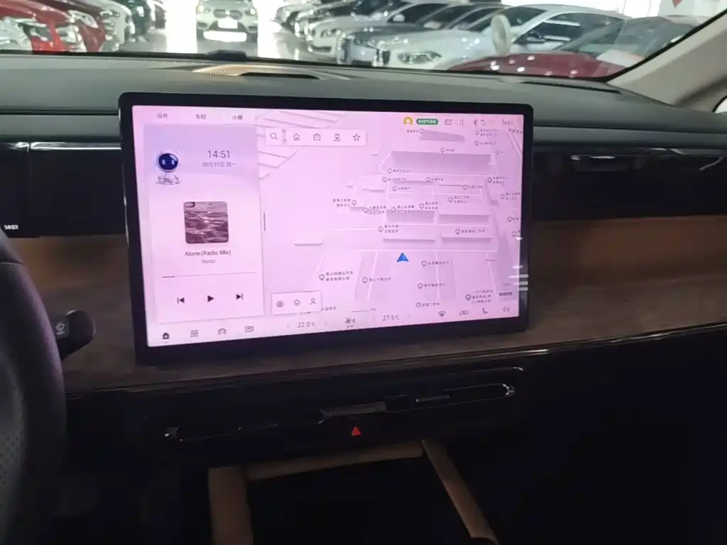 GAC Motor Trumpchi E8 PHEV — миниатюра 13