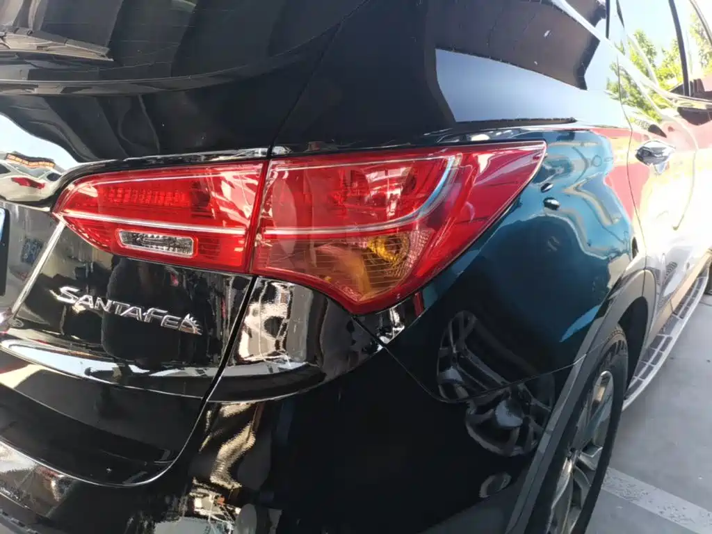 Hyundai Santa Fe — миниатюра 8