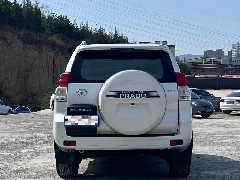 Toyota Land Cruiser Prado 2013 2.7L