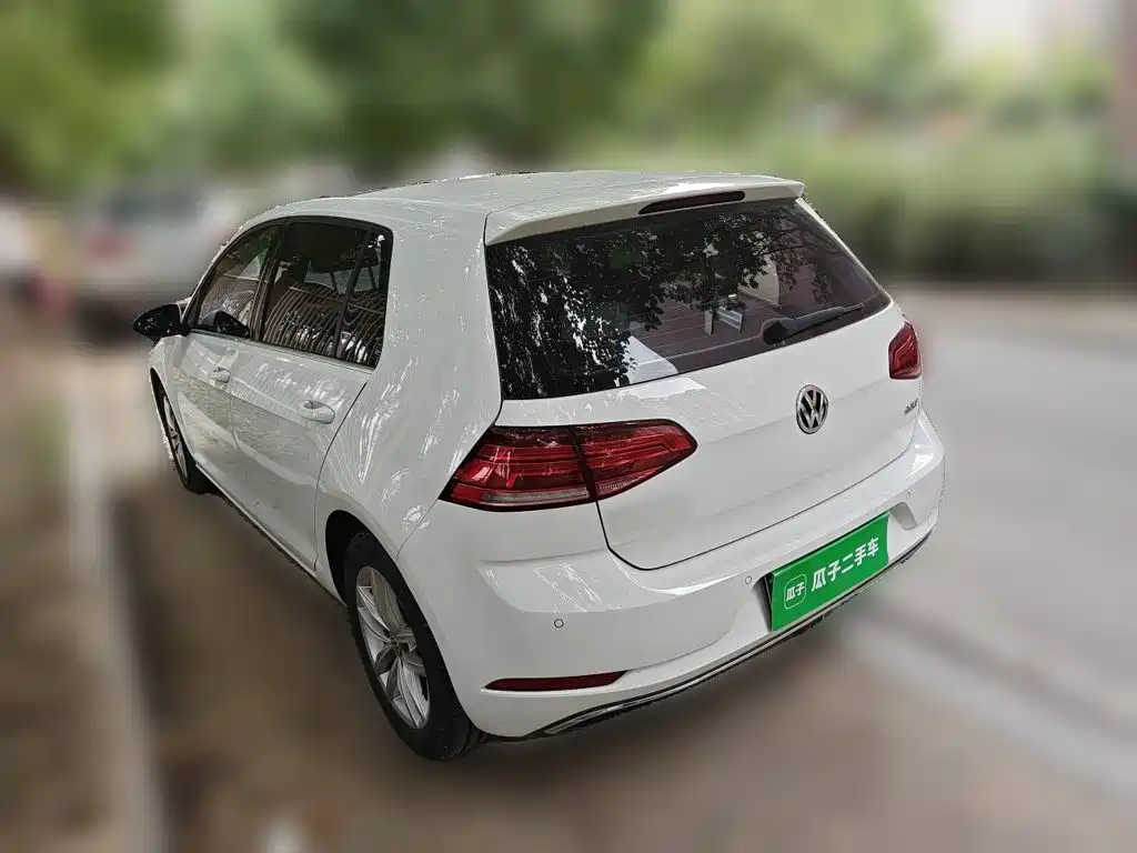 Volkswagen Golf — миниатюра 25