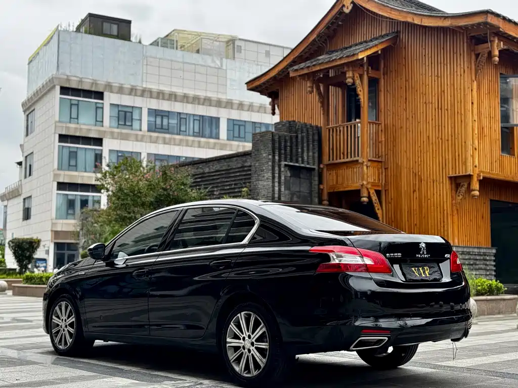 Peugeot 408 — миниатюра 6