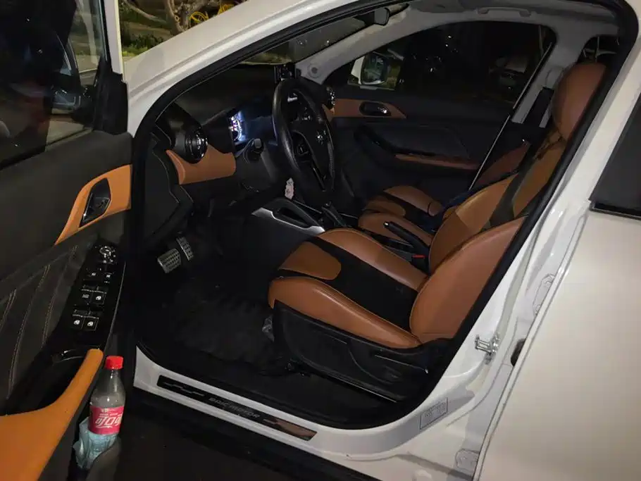 BAIC Senova X35 — миниатюра 9