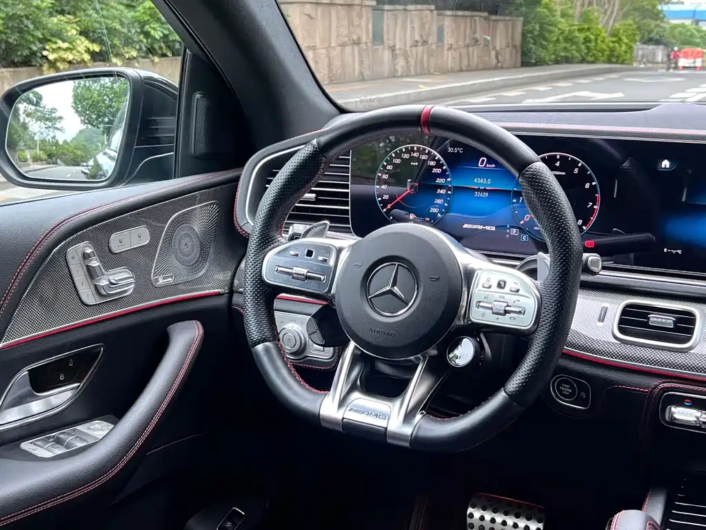 Mercedes-Benz GLE Coupe AMG — миниатюра 15