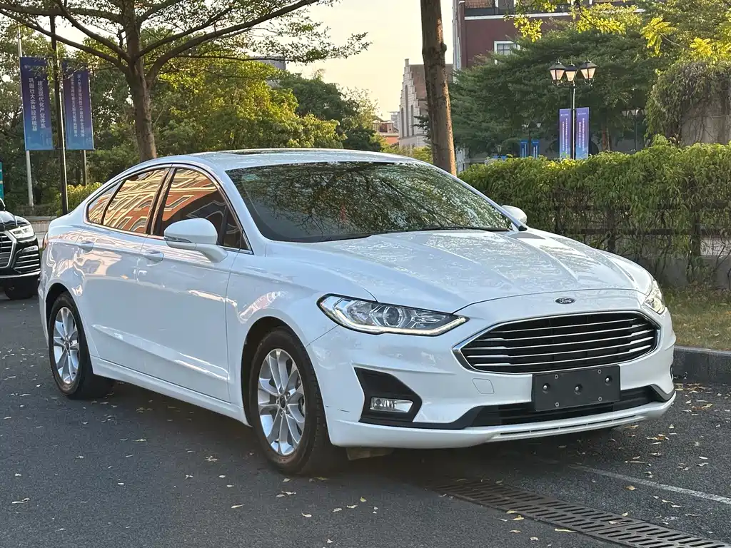 Ford Mondeo — миниатюра 3